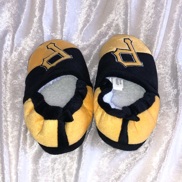 Pirates slippers - Picture 3 of 4